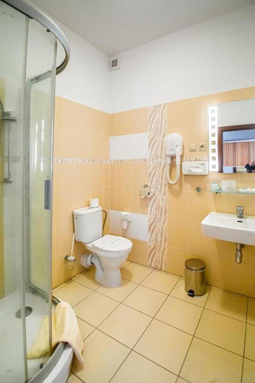 Hotel Academic Zvolen Bagian luar foto